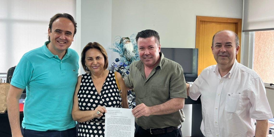 Presidente do Sindisol faz apelo a deputado para mudanças nas coletas de balneabilidade do IMA