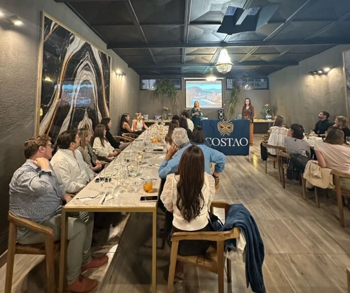 apresentação do Costao Aquí se vive el año todo Foto Divulgação