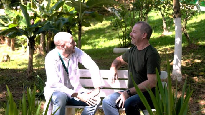 Diante da alta nos casos de dependência química, clínica da região de Balneário Camboriú adota novo modelo terapêutico