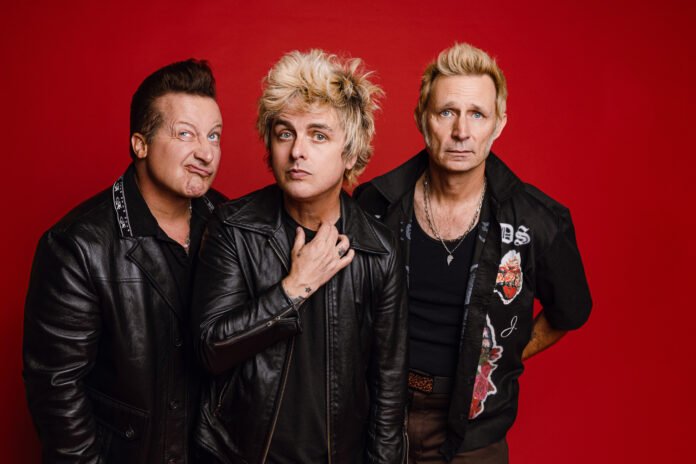 GREEN_DAY_HIRES-13_Alice Baxley-AppleMusic