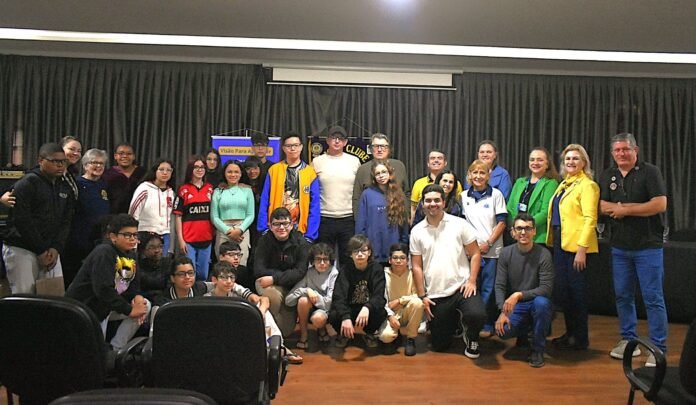 doação de óculos_1