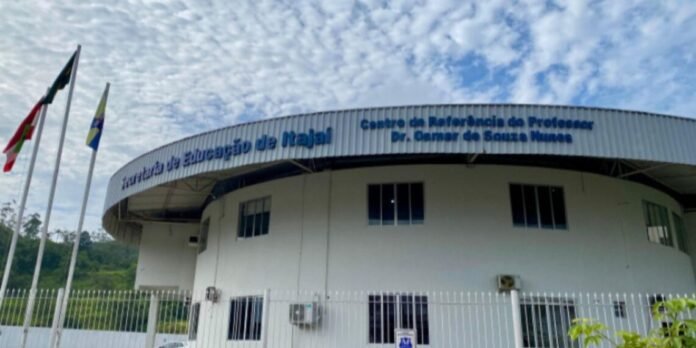 educacao-itajai-1140x570