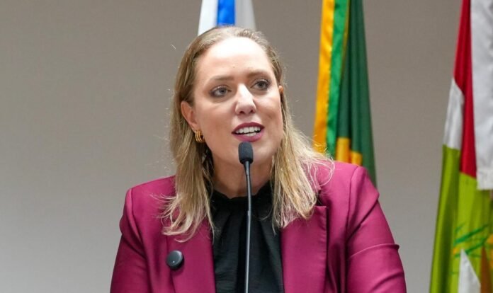 vereadora jade martins balneario camboriu