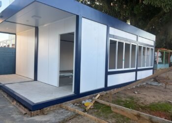 Sala modular do NEI Professora Odácia Tereza Damázio começa a ser instalada