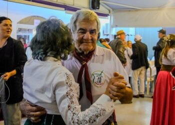 Secretaria da Pessoa Idosa promove mateada especial em alusão ao Dia do Gaúcho
